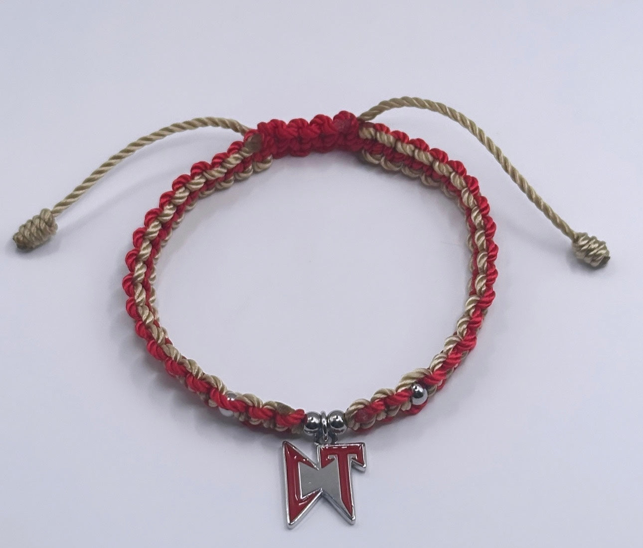 Natanael Cano red bracelet